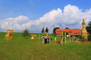 2003 Strohskulpturen Höchenschwand_16