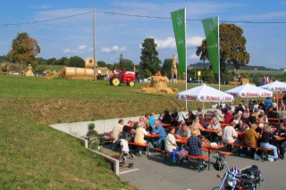 2003 Strohskulpturen Höchenschwand_37