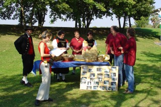 2004 Strohskulpturen ZDF Fernsehgarten_89