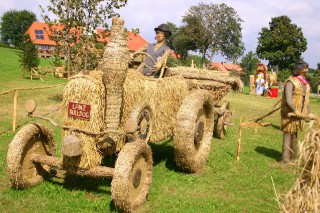 2005 Strohskulpturen Höchenschwand_27