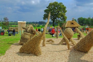 2009 Strohskulpturen Höchenschwand_15