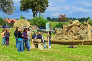 2009 Strohskulpturen Höchenschwand_41