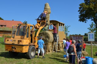 2011 Strohskulpturen_1