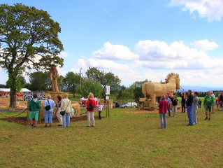 2013 Strohskulpturen_13