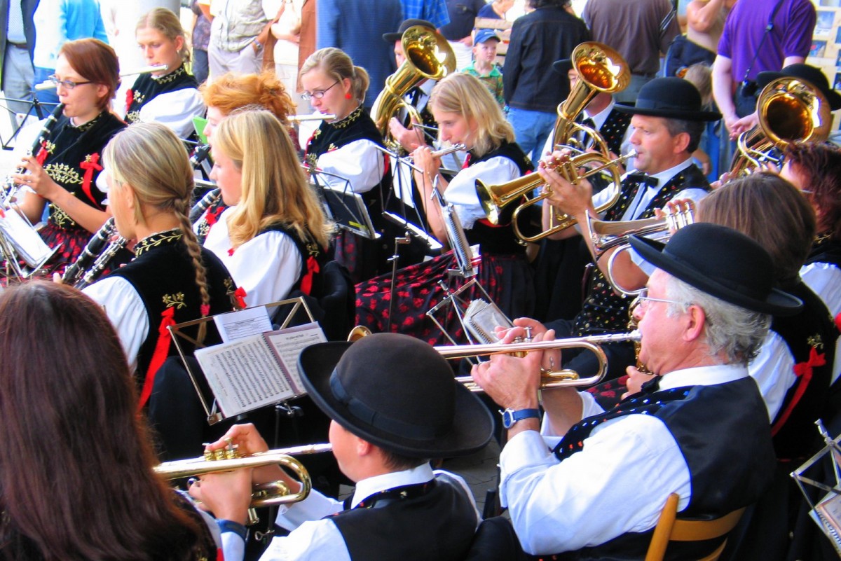2003 Strohskulpturen Höchenschwand_20