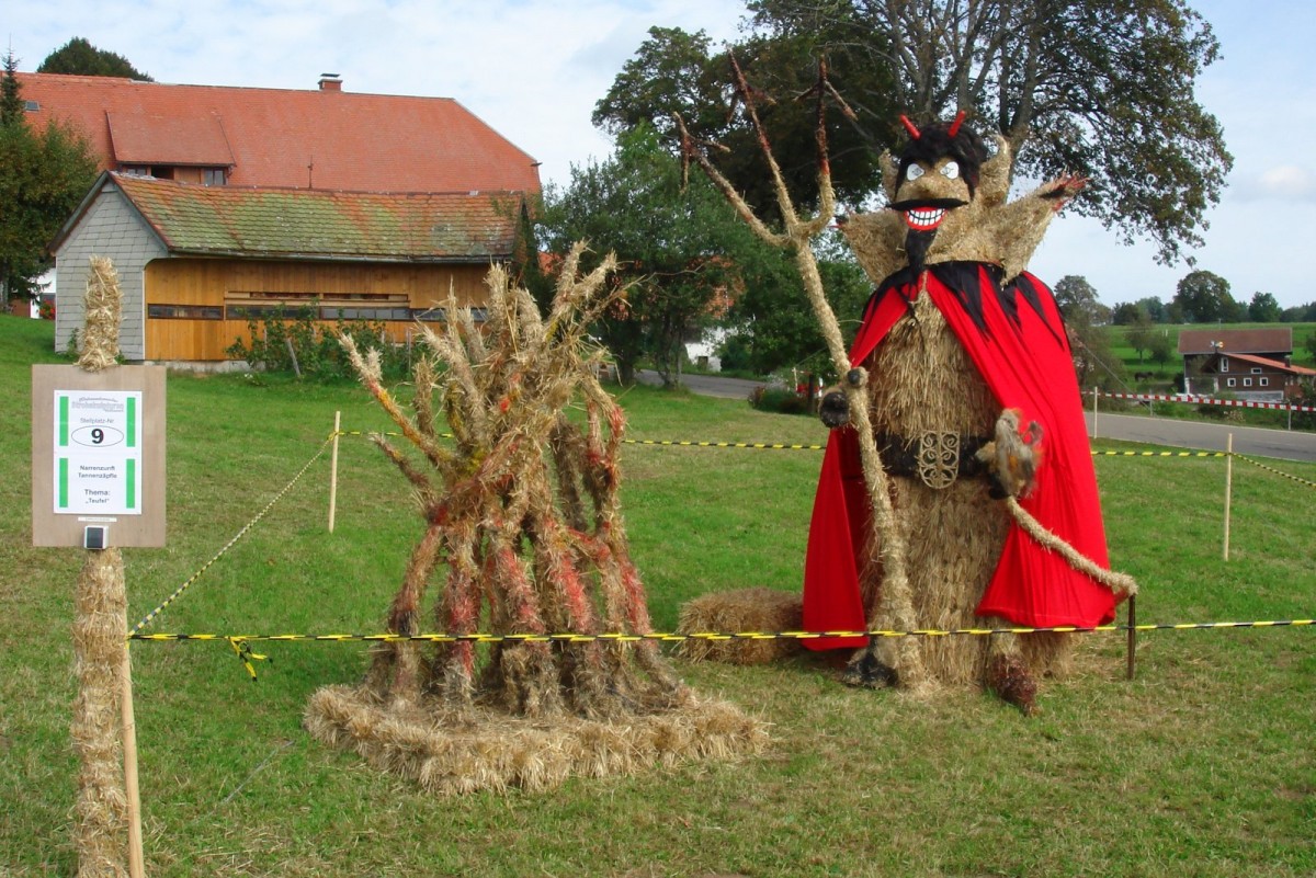 2007 Strohskulpturen Höchenschwand_17