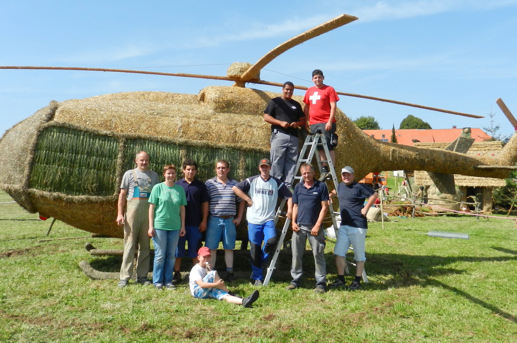 2011 Strohskulpturen_68