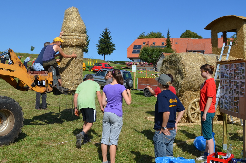 2011 Strohskulpturen_104