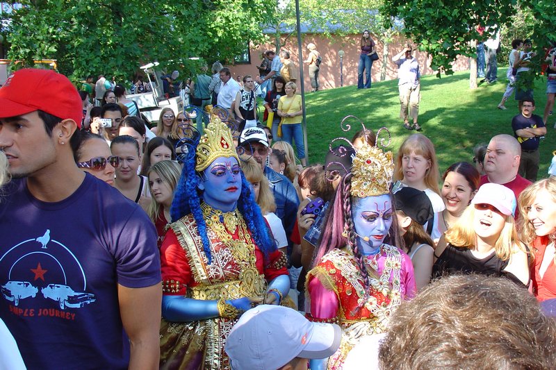 2004 Strohskulpturen ZDF Fernsehgarten_49