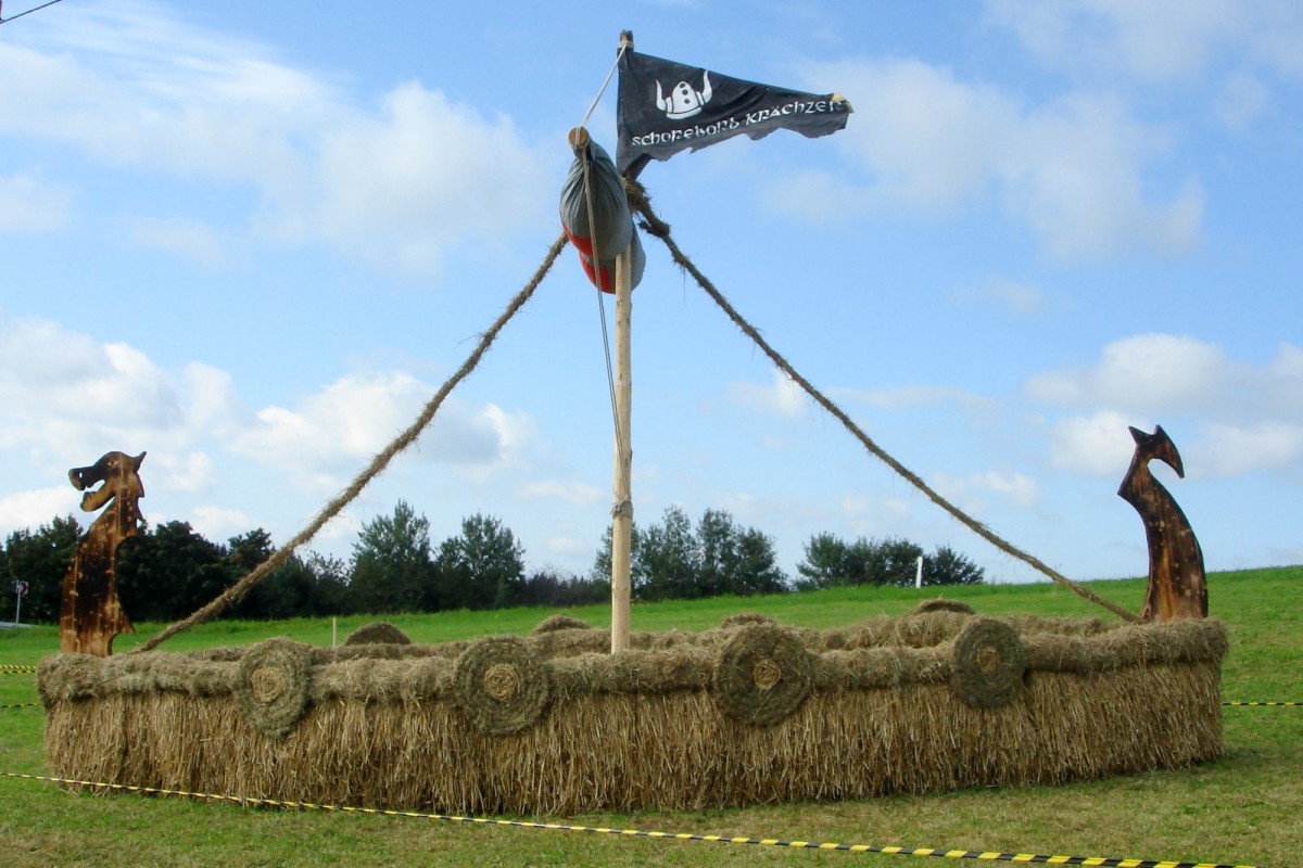 2007 Strohskulpturen Höchenschwand_16