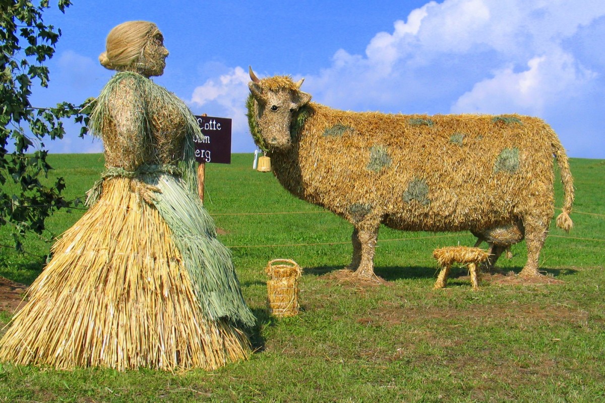 2003 Strohskulpturen Höchenschwand_2
