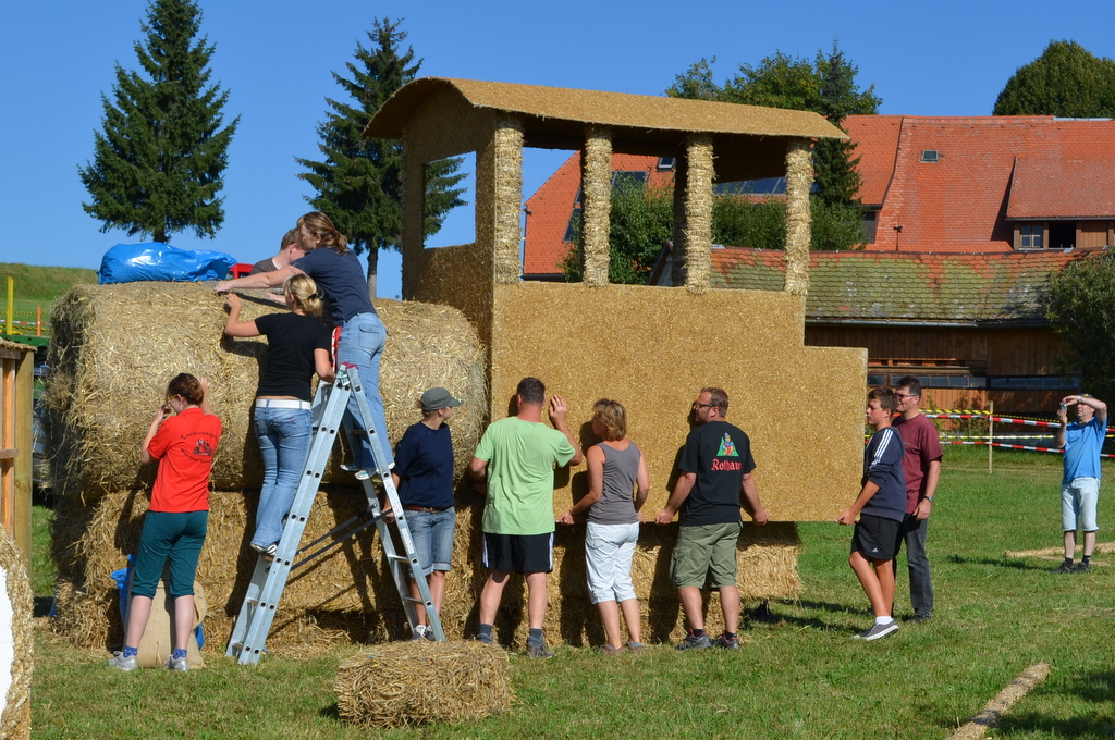 2011 Strohskulpturen_84