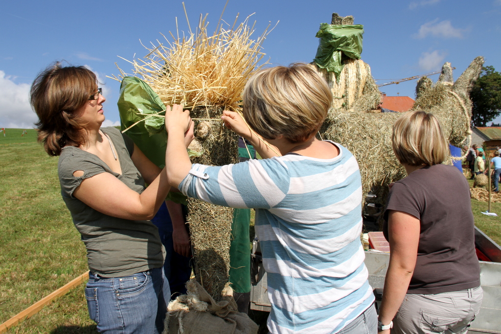 2013 Strohskulpturen_123
