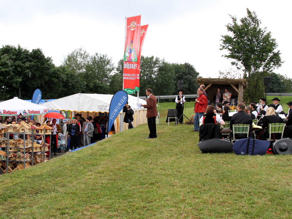 2013 Strohskulpturen_17