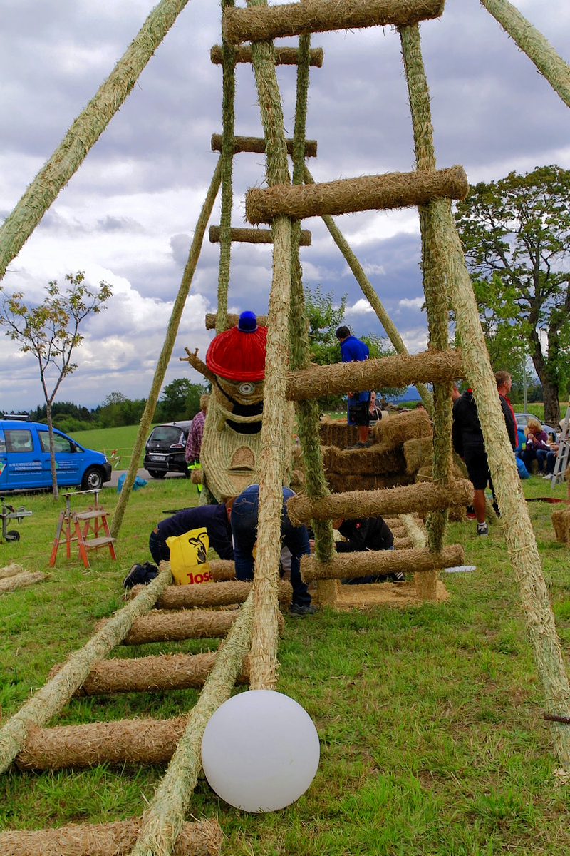 2015 Strohskulpturen_46